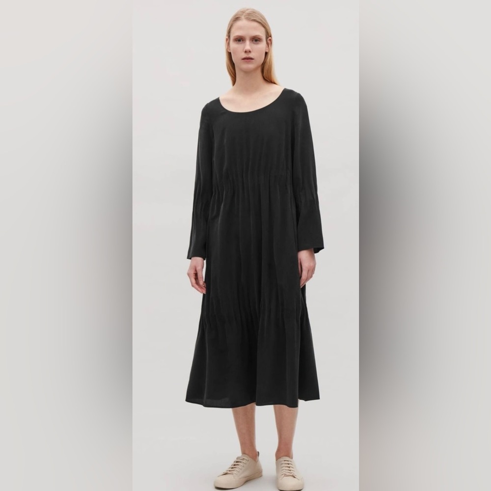COS dress size 6 100% SILK